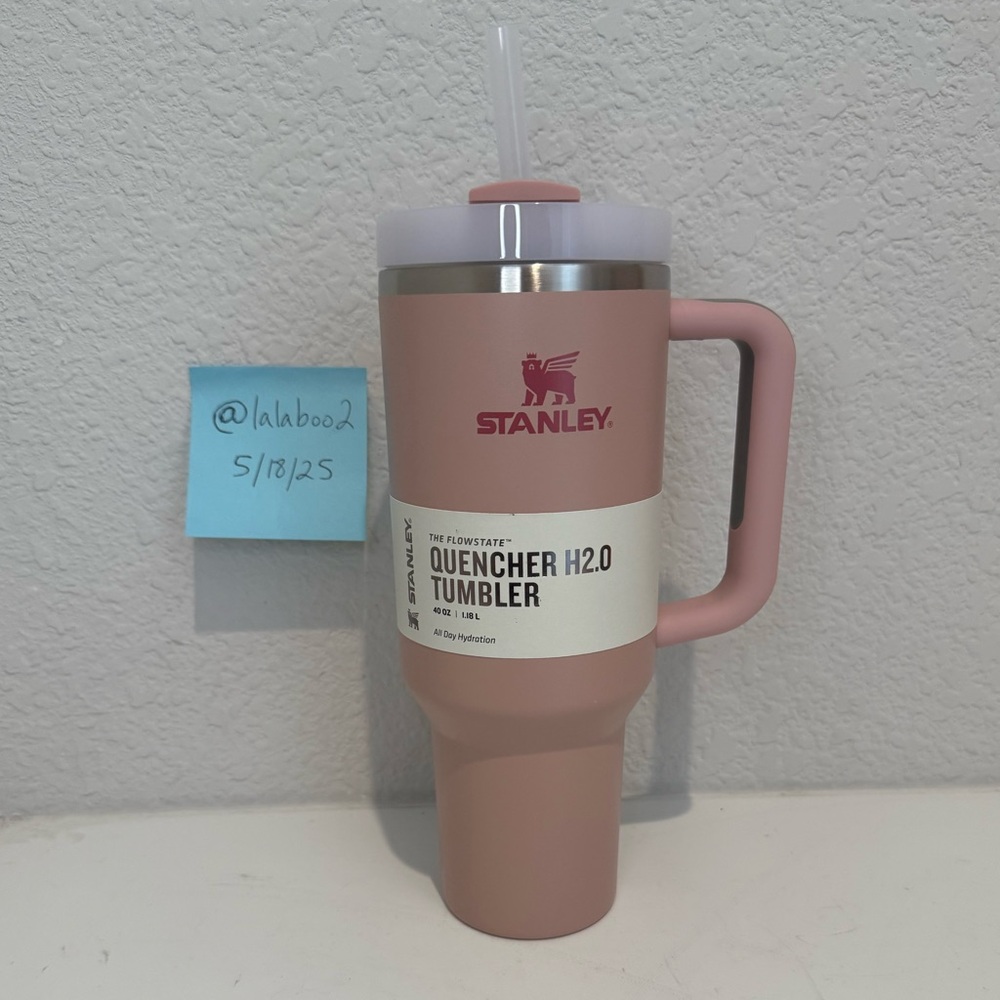 Stanley Pink Dusk 40 oz Tumbler Large Water Cup Quencher H2.0 FlowState